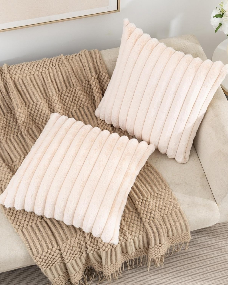 Luxe Nest - Saoel Cushion Kussen Met Elegante Ribbelontwerp