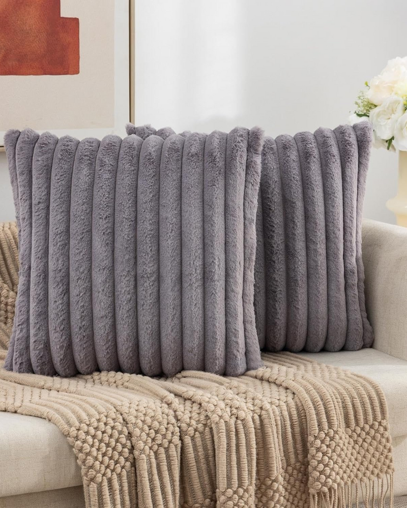 Luxe Nest - Saoel Cushion Kussen Met Elegante Ribbelontwerp